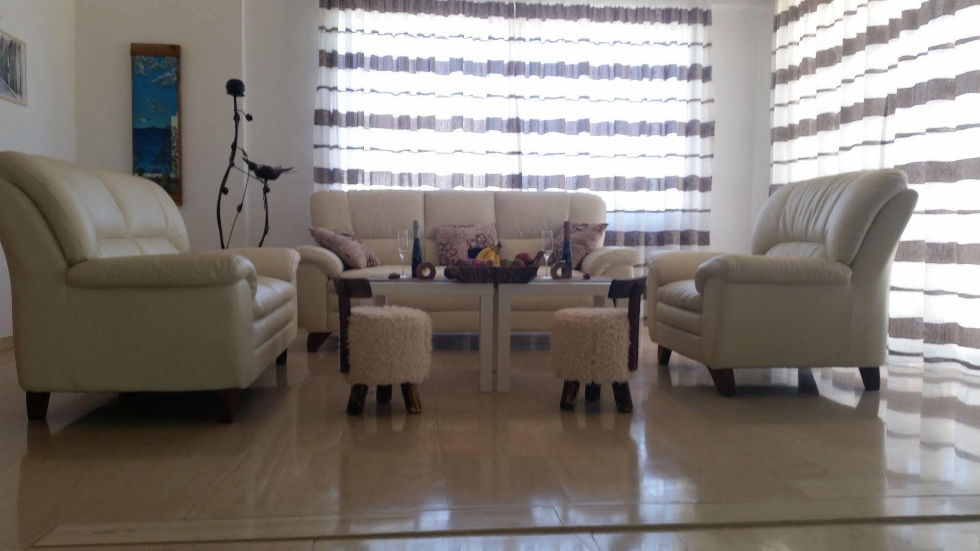 Sunshine Hotel